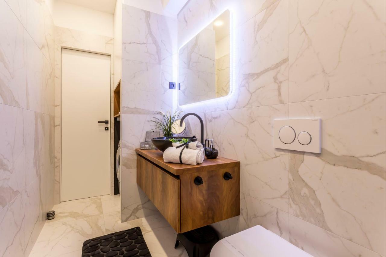 Monvi Luxury Suites Near Bacvice Beach And Old Town Spalato Esterno foto